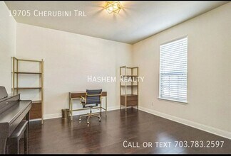 19705 Cherubini Trail in Pflugerville, TX - Building Photo - Building Photo