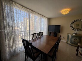 210 174th St in Sunny Isles Beach, FL - Building Photo