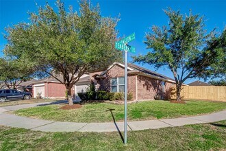 22006 Avonglen Ln in Spring, TX - Building Photo - Building Photo