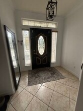 14122 Avongate Ln in Houston, TX - Foto de edificio - Building Photo