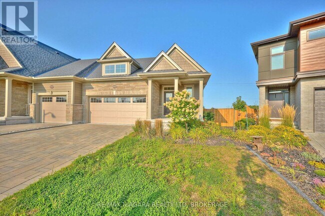 3947 Mitchell Cres in Fort Erie, ON - Building Photo - Building Photo