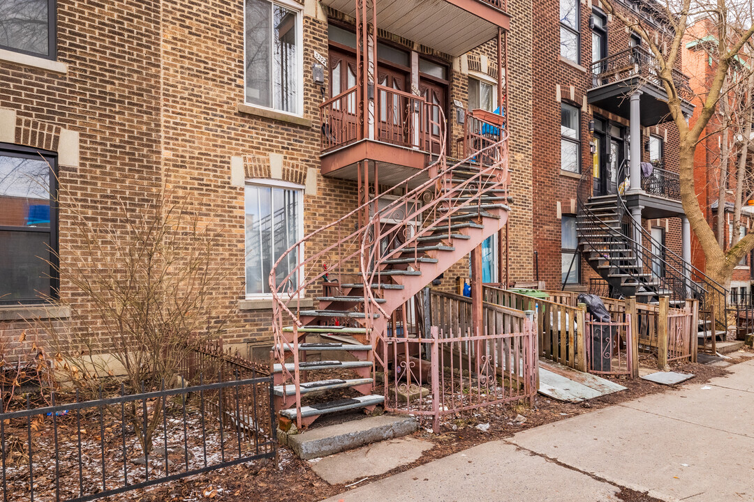 5292-5300 Papineau Av in Montréal, QC - Building Photo