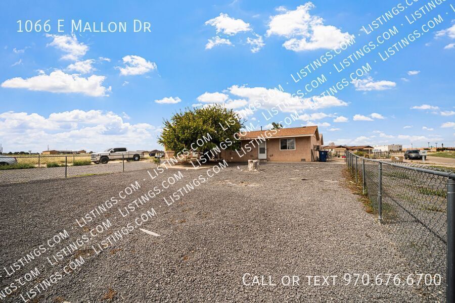 1066 E Mallon Dr in Pueblo, CO - Building Photo