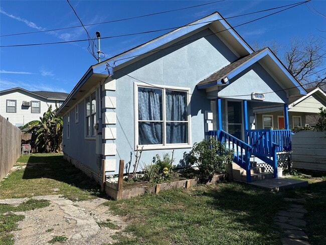 7909 Avenue C in Houston, TX - Building Photo - Building Photo