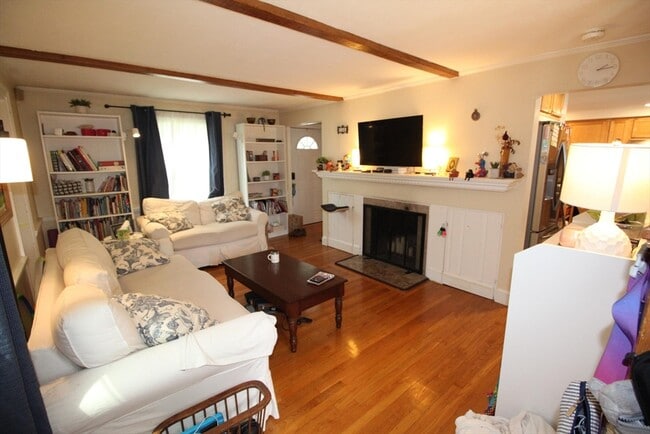 165 Lynn Fells Pkwy in Melrose, MA - Building Photo - Building Photo