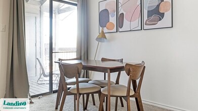 1071 Clayton Ln, Unit M0412 in Austin, TX - Building Photo - Building Photo