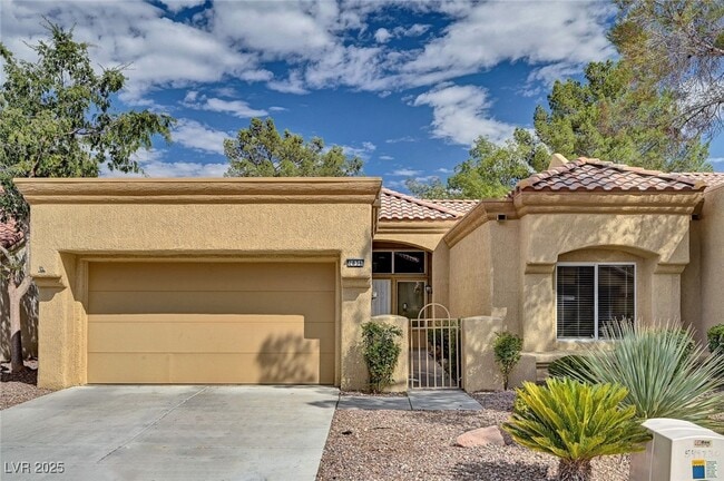 property at 2836 Billy Casper Dr