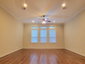 1237 Hobbs Reach Ln in Houston, TX - Building Photo - Building Photo