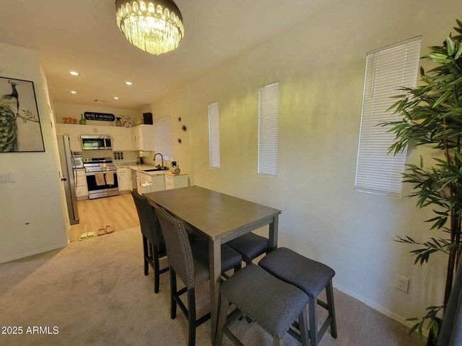 7514 S 14th St in Phoenix, AZ - Building Photo - Building Photo