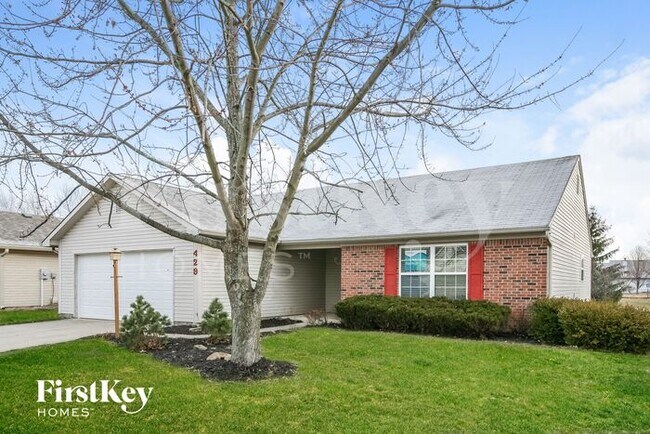 429 E Pine Ridge Dr in Westfield, IN - Building Photo - Building Photo