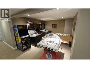 376 Richard St in Coquitlam, BC - Building Photo - Building Photo