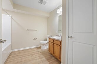 Kershaw Greene III in Athens, OH - Foto de edificio - Building Photo