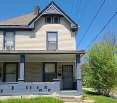 516 W 28th St in Indianapolis, IN - Building Photo