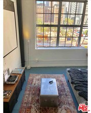 312 W 5th St-Unit -402 in Los Angeles, CA - Building Photo - Building Photo