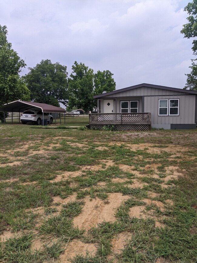 18604 Jerry Joy Rd in Justin, TX - Building Photo - Building Photo