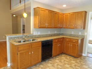 1617 E Blairmont Dr in Lebanon, TN - Building Photo - Building Photo