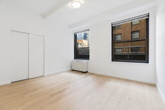33 Rector St in New York, NY - Foto de edificio - Building Photo