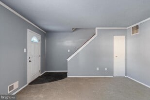 9716 Bragg Ln in Manassas, VA - Building Photo