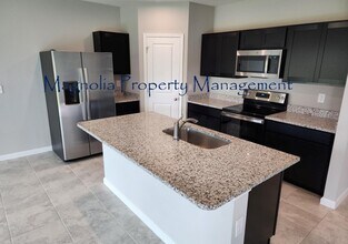 261 Piave St in Haines City, FL - Building Photo - Building Photo