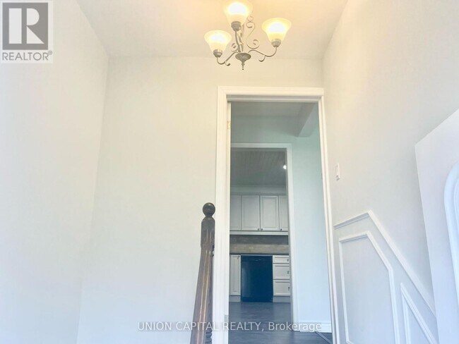 117 Sherwood Forest Dr in Markham, ON - Building Photo - Building Photo