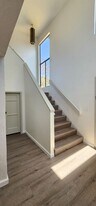 164 1/2-664-662 I Ave in Coronado, CA - Building Photo