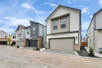 8407 Arden valley Ln in Houston, TX - Foto de edificio - Building Photo