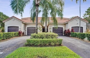 1210 Sorrento Dr in Weston, FL - Building Photo