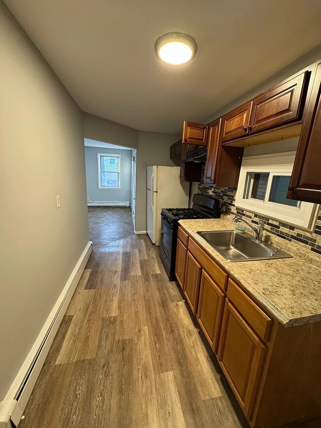 95 Butler St, Unit 1