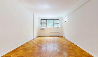 225 E 26th St in New York, NY - Building Photo