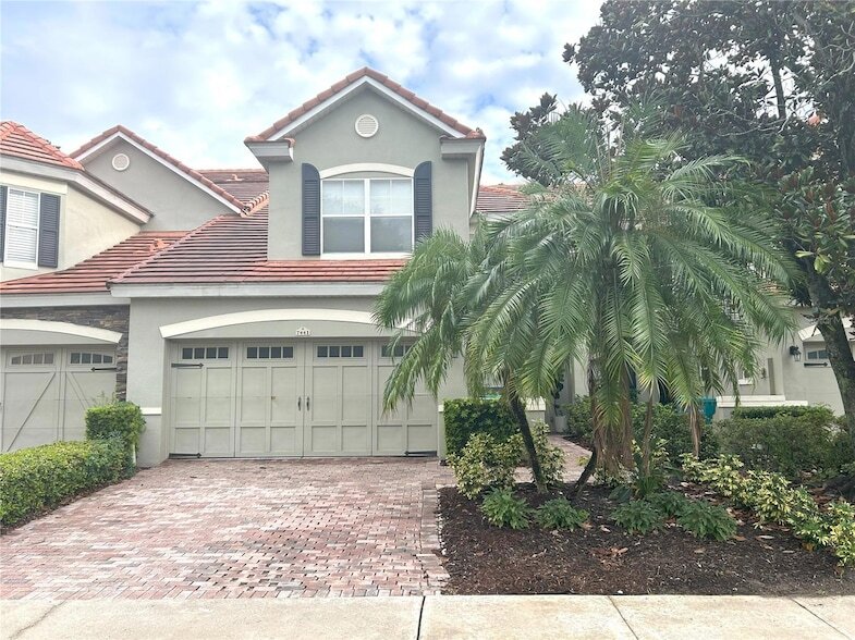 7441 Regina Way in Orlando, FL - Building Photo