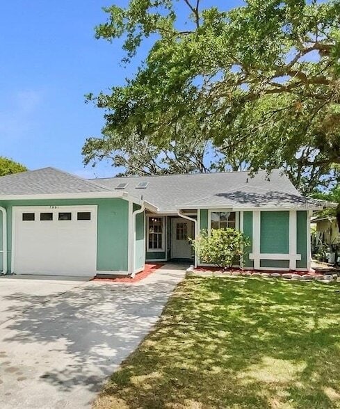 property at 7951 Merrimac Cove Dr