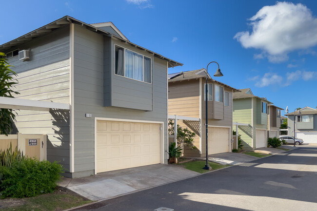 Lombard Way in Ewa Beach, HI - Building Photo - Building Photo