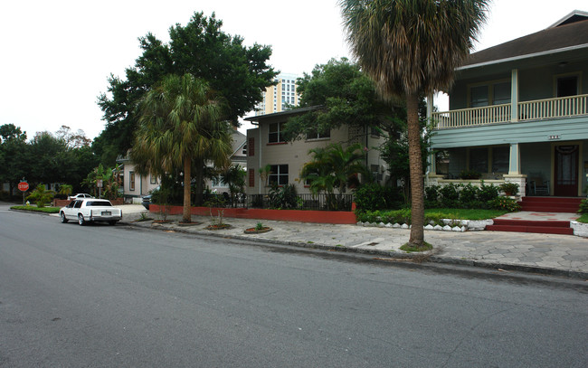 108 7th Ave N in St. Petersburg, FL - Building Photo - Building Photo