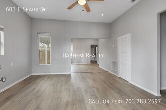 601 E Sears St in Denison, TX - Building Photo - Building Photo