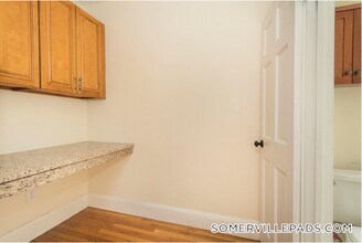 138 Highland Ave in Somerville, MA - Building Photo - Building Photo