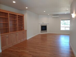 1803 Watkins Rd in Freeland, WA - Building Photo - Building Photo