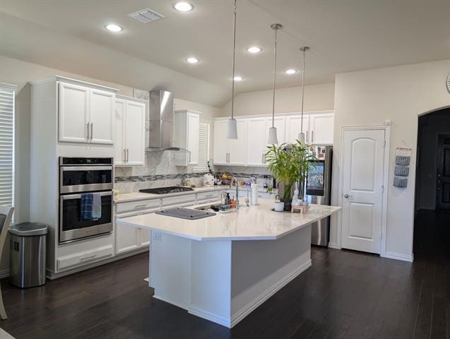 property at 2505 Temple Dr