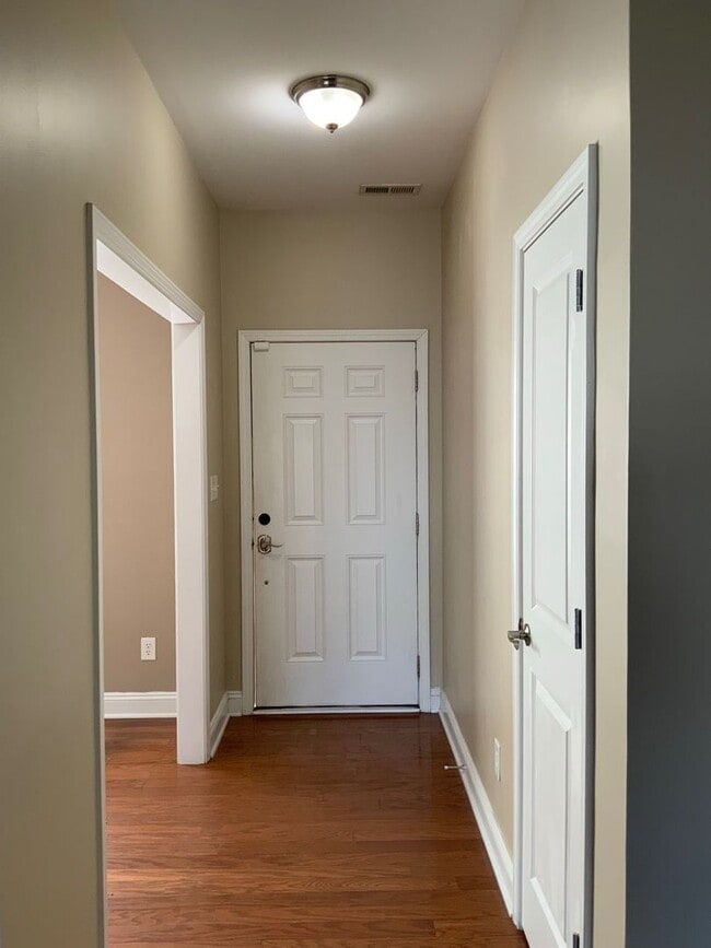 223 Emerald Ridge Rd in Jacksonville, NC - Building Photo - Building Photo