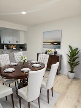 159 Fillmore Way in Costa Mesa, CA - Building Photo - Building Photo