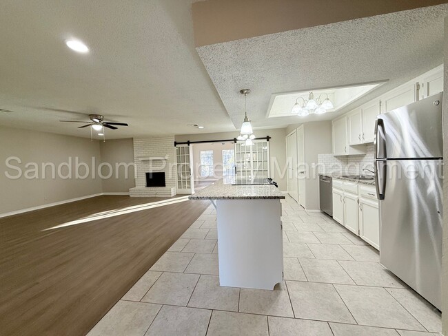 5017 S Birch Ave in Broken Arrow, OK - Building Photo - Building Photo