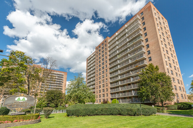 Earl W Jimerson Apartments in Brooklyn, NY - Foto de edificio - Building Photo