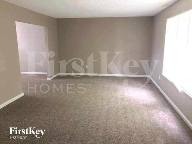 2050 Riverwood Trails Dr in Florissant, MO - Building Photo - Building Photo