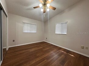 542 E Caroline St in Tavares, FL - Building Photo - Building Photo