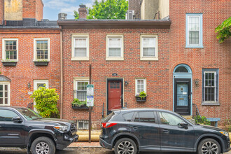 1106 Lombard St in Philadelphia, PA - Building Photo - Building Photo