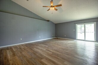 4724 Whitewater Ln in Crestview, FL - Building Photo - Building Photo