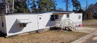 205-437Holt Holt Ave in Warner Robins, GA - Building Photo