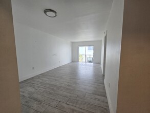 609 Euclid Ave, Unit #8 in Miami Beach, FL - Building Photo - Building Photo