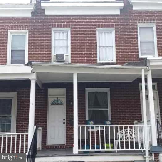 property at 2652 Lehman St