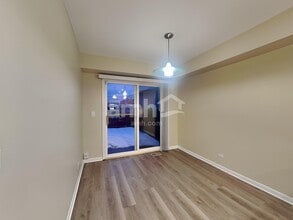 5 Andover Ct in South Elgin, IL - Foto de edificio - Building Photo