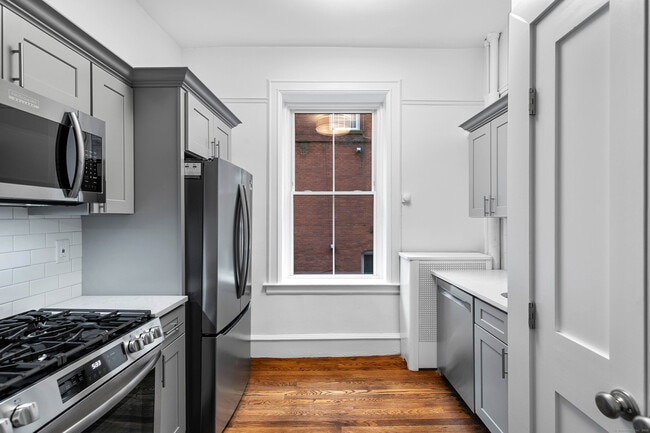 property at 284 Orange St